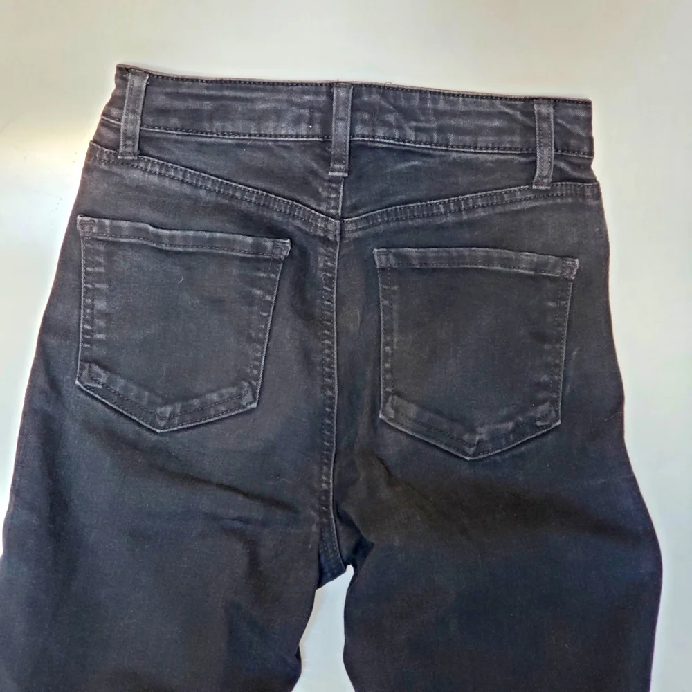 EUC Forever 21 Black Skinny Stretch Jeans Size 25 - Picture 4 of 5